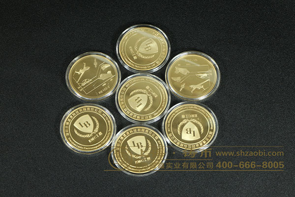 100金银币价值