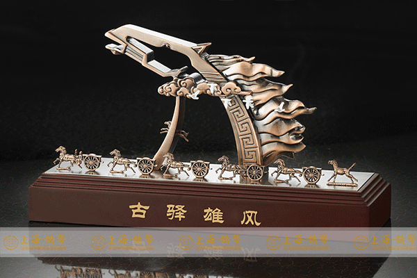 义乌金属奖杯厂家价格